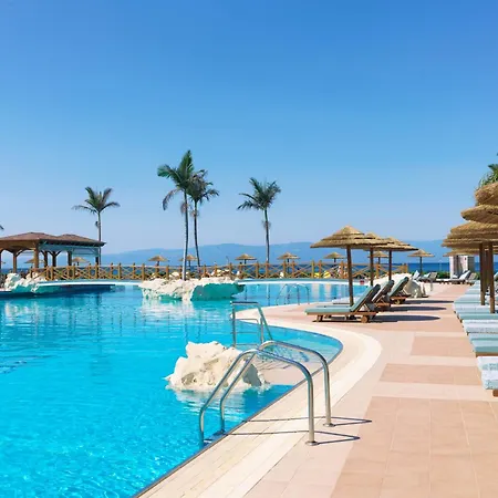 Seafos Luxury & - Limited Edition By Leonardo Кандия