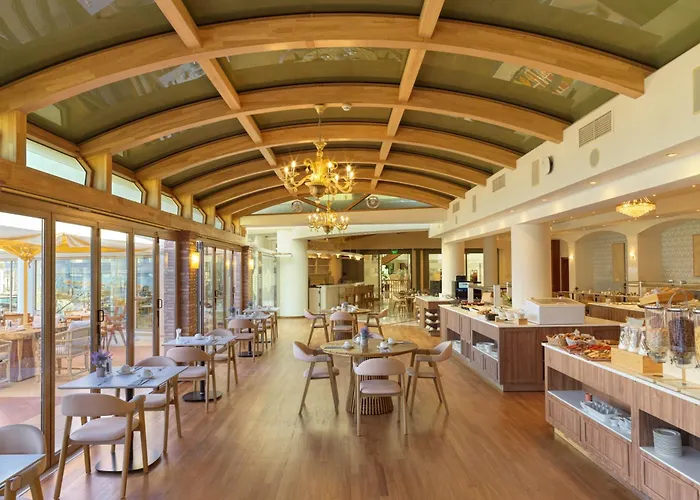 Seafos Luxury & - Limited Edition By Leonardo Rezort 5*